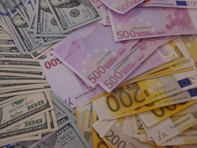 деньги в Андорре